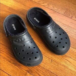 CROCS Men’s Black Lined Slip-on Clogs Size 12